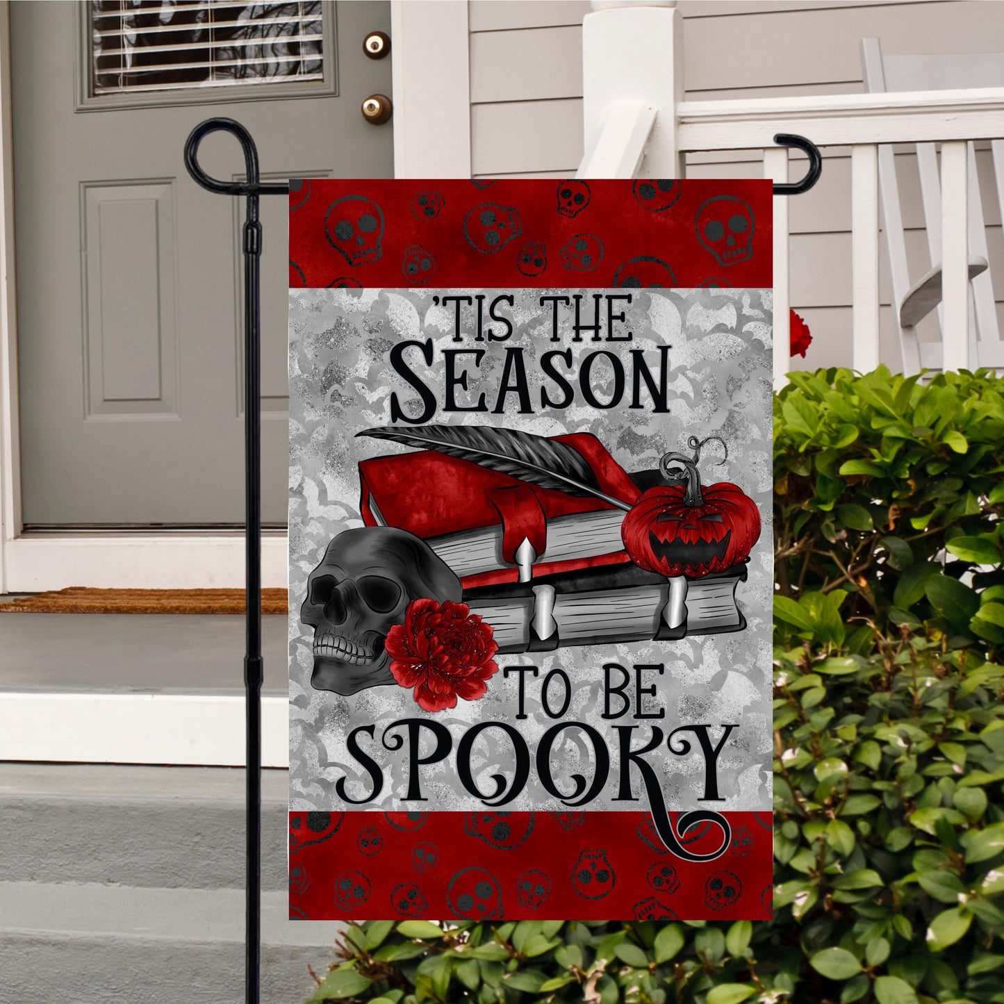 Spooky Halloween Garden Flag - Perfect Unique Gift for Halloween Enthusiasts