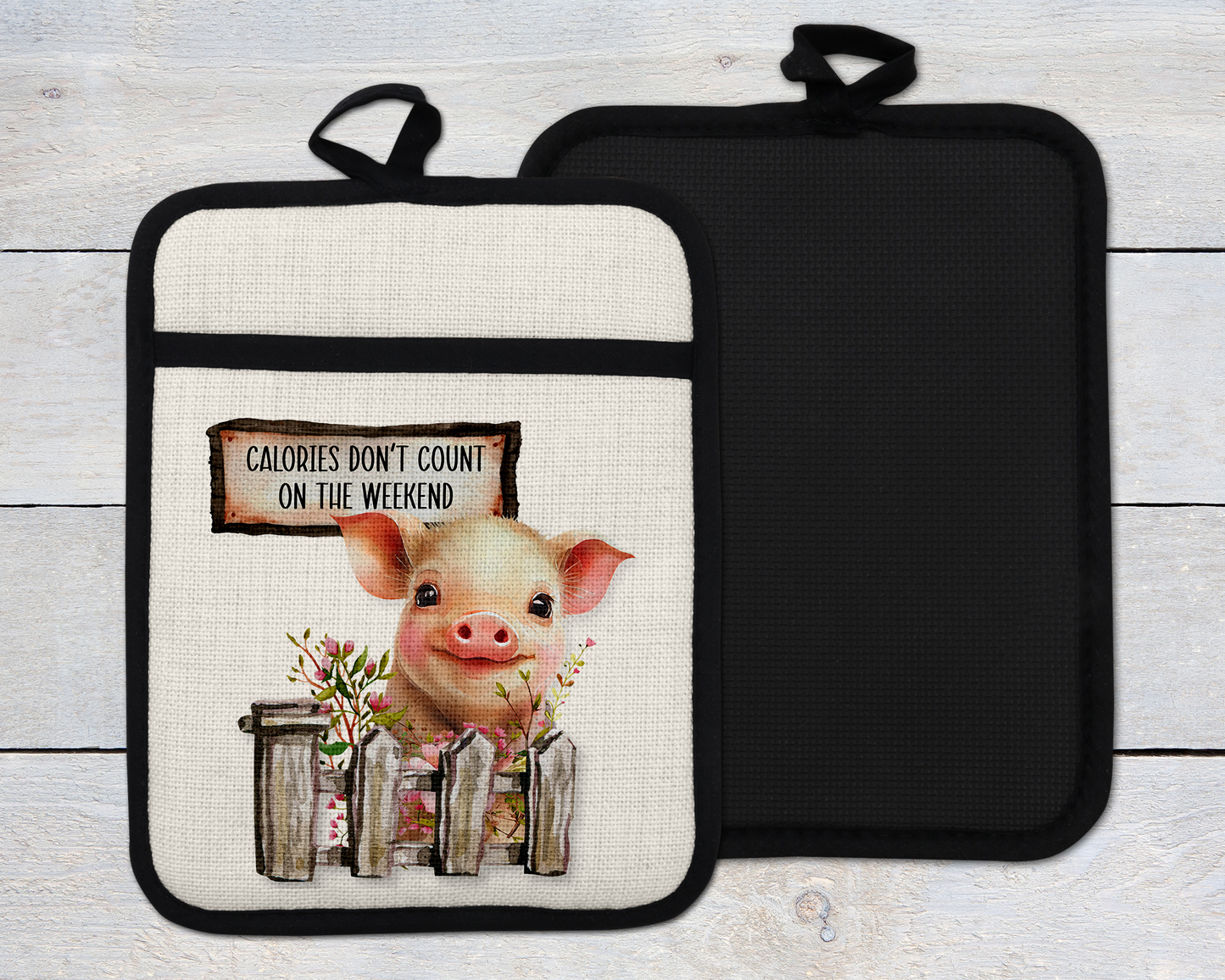 Funny Pig Oven Mitt - Farmgirl Gift with Calories Dont Count Design - Perfect Christmas Gift for Mom