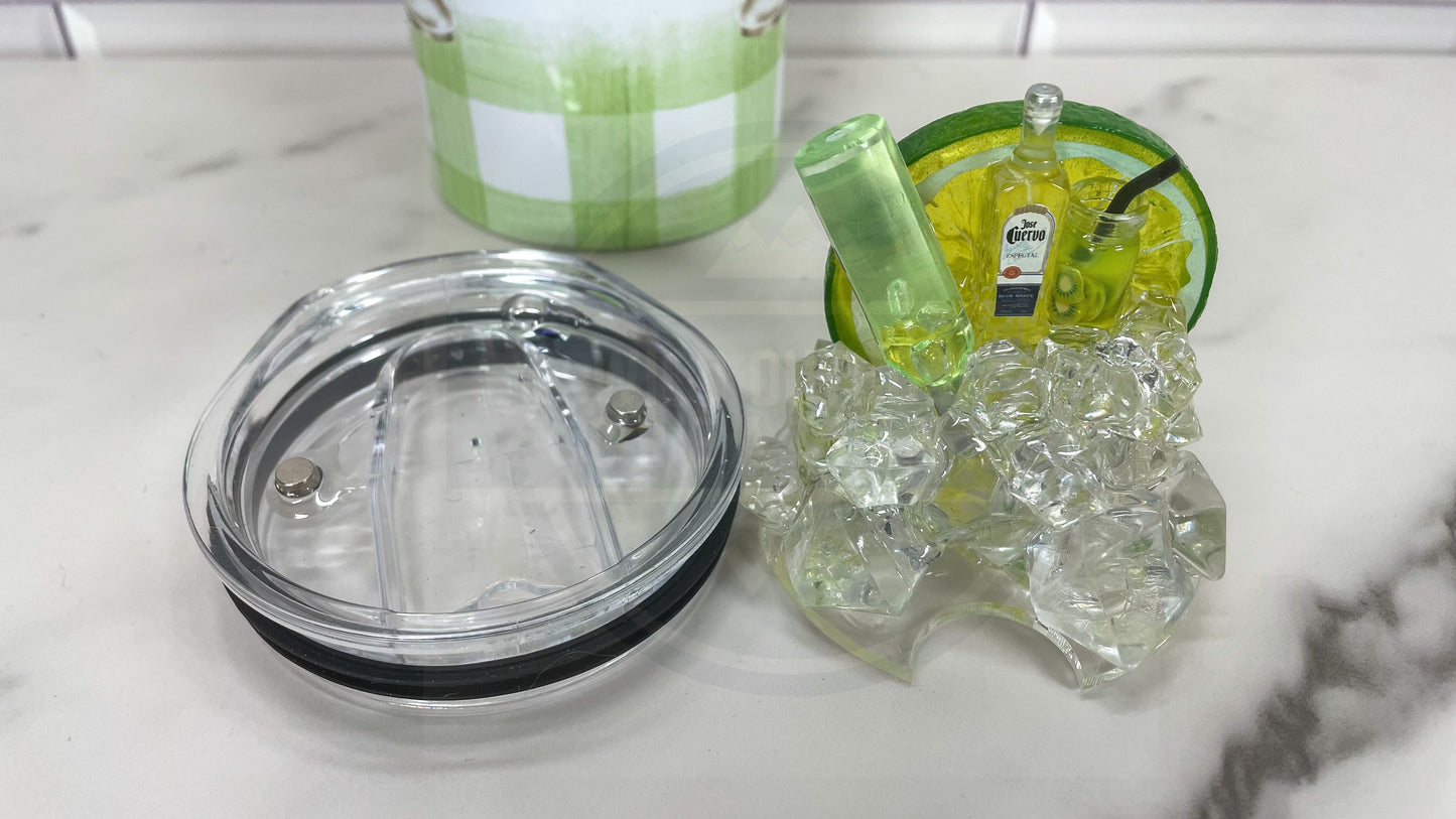 Drinks Well With Others 20oz Tumbler with Fake Ice Lid Topper