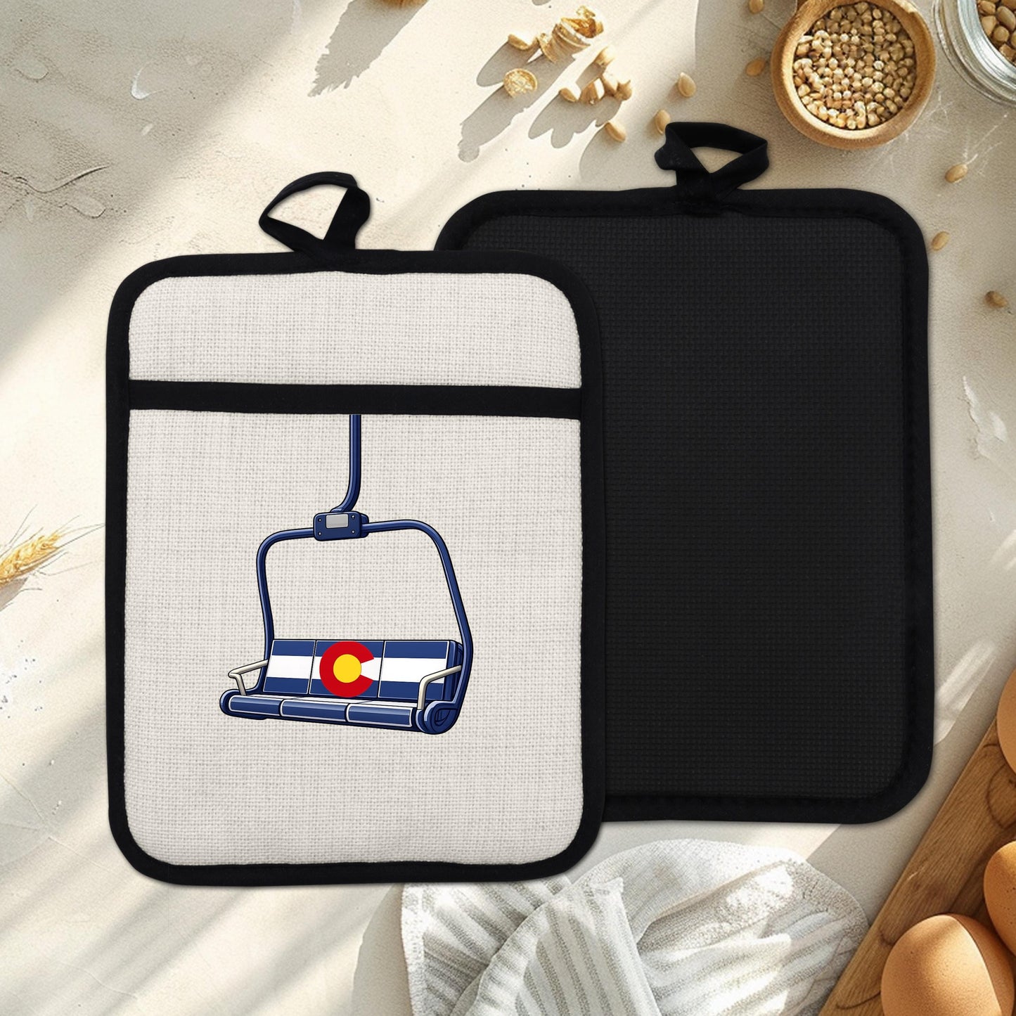 Colorado Flag Pot Holder – Ski Lift Pot Holder with Heat Resistant Mitt & Non Slip Trivet