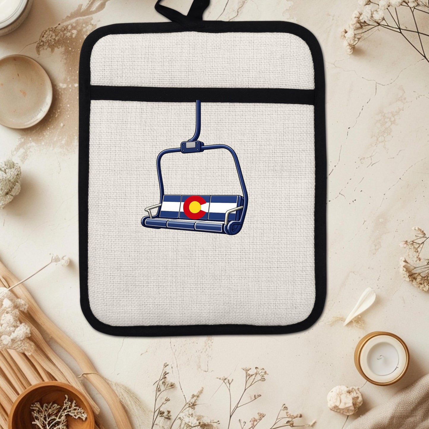 Colorado Flag Pot Holder – Ski Lift Pot Holder with Heat Resistant Mitt & Non Slip Trivet