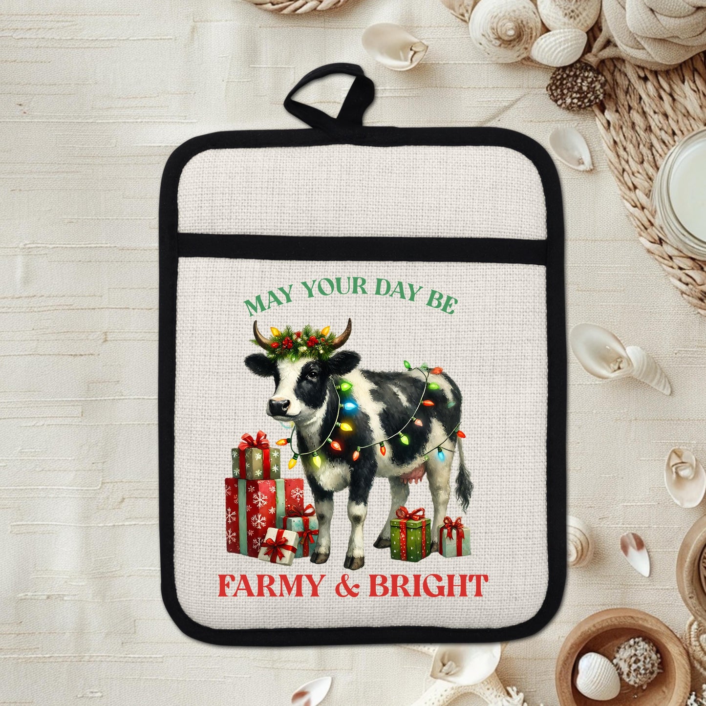 Farmhouse Cow Pot Holder with Christmas Lights  Wreath - Funny Linen Hot Pad for Holiday Kitchen Decor
