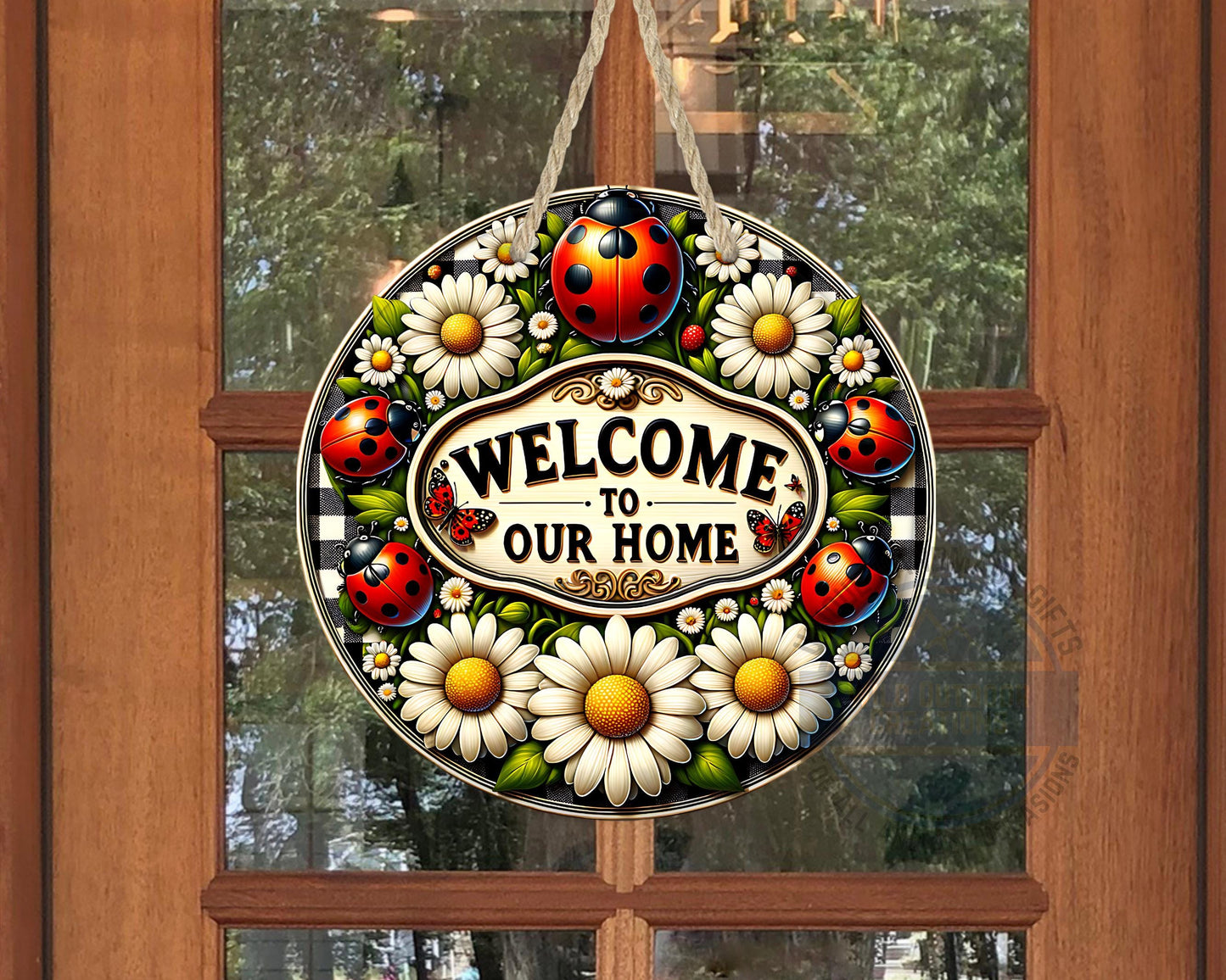 Welcome Door Hanger - Outdoor Aluminum Round Sign With Ladybug & Daisy Design