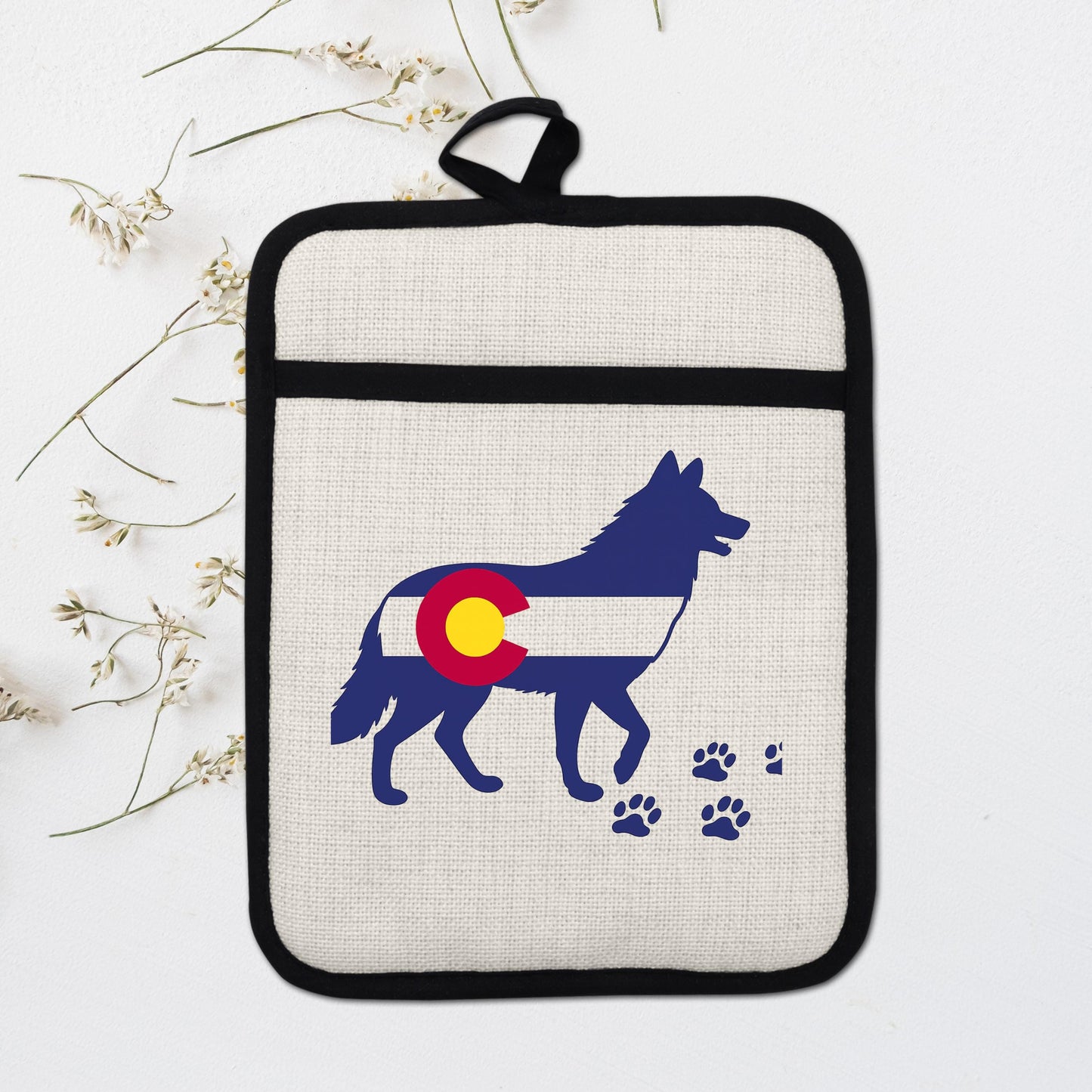 Colorado Wolf Pot Holder - Linen Front, Silicone Trivet, Heat Resistant Pad