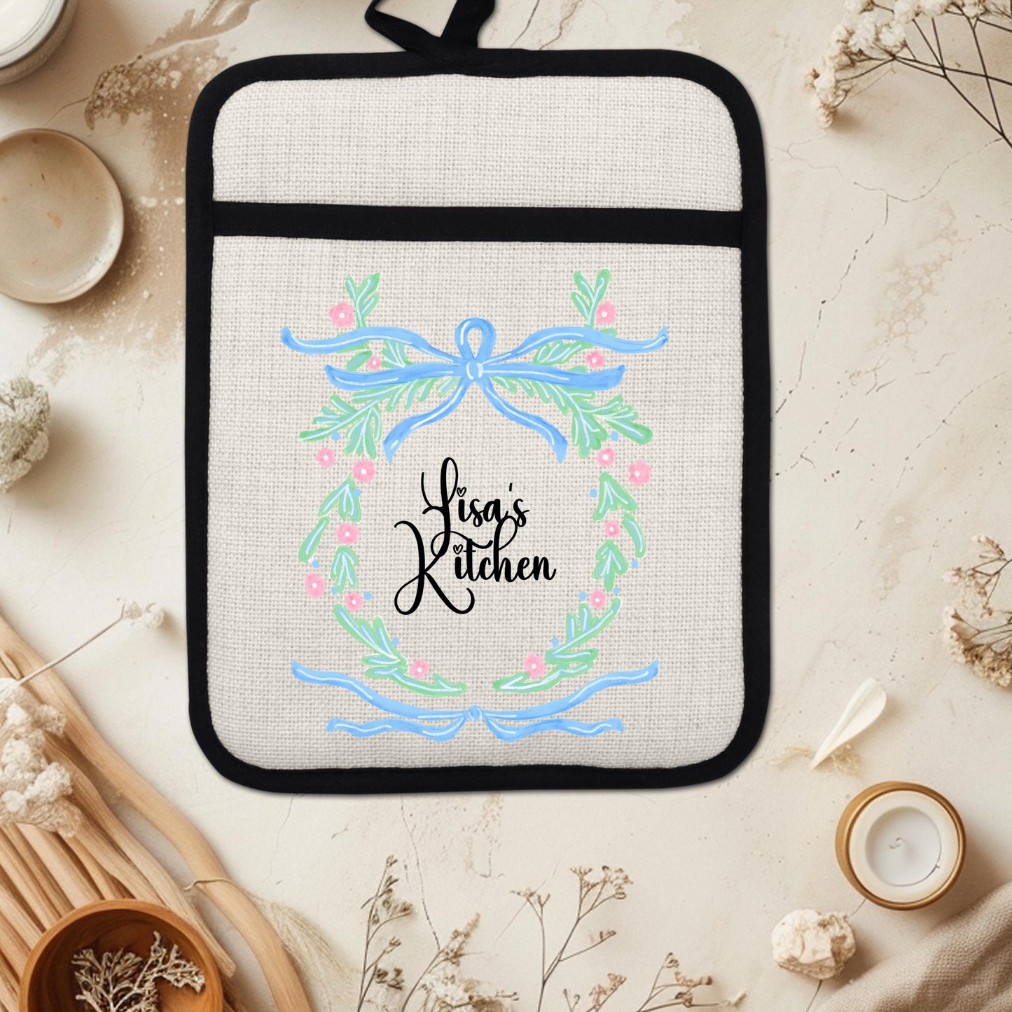 Personalized Pot Holder – Custom Name Floral Kitchen Gift With Linen Pocket - detail view