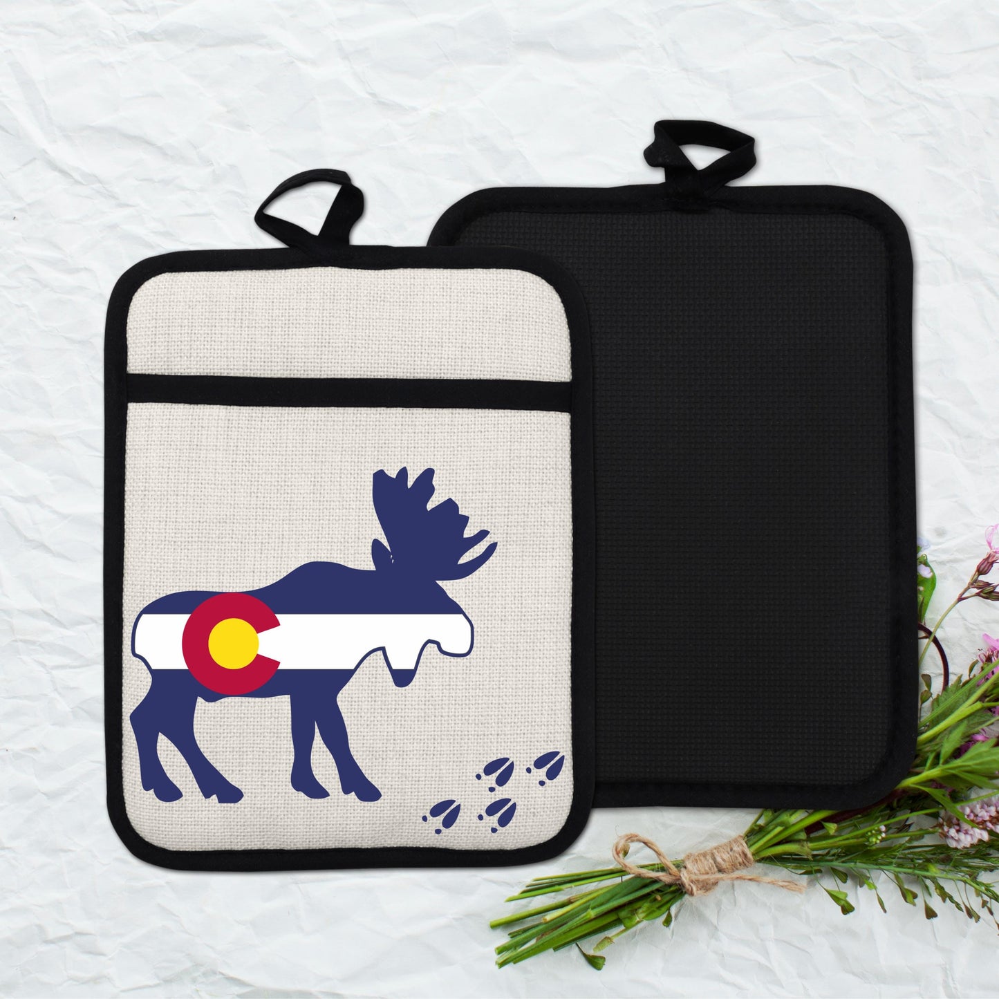Colorado Moose Pot Holder - Heat Resistant Trivet with Silicone Back & Linen Fabric Front