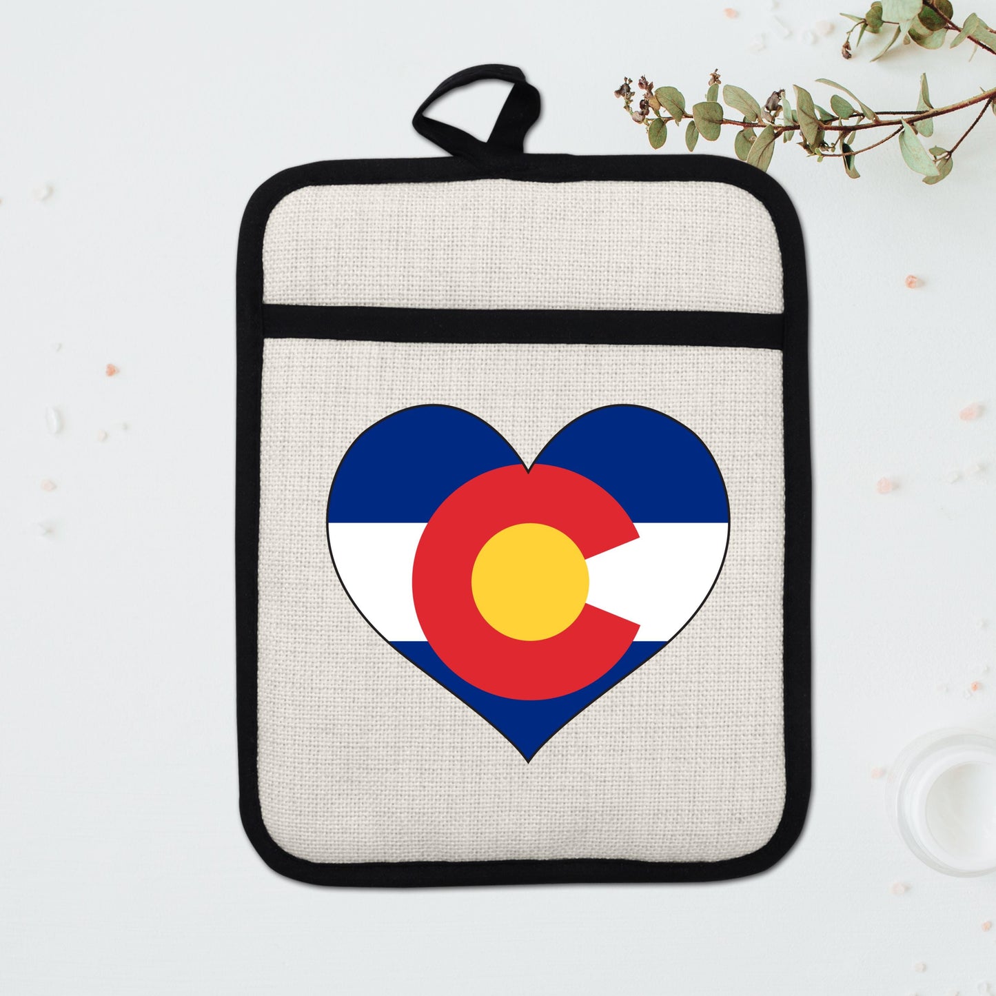 Colorado Heart Pot Holder – Silicone Pot Holder with Linen Front & Heat Resistant Trivet