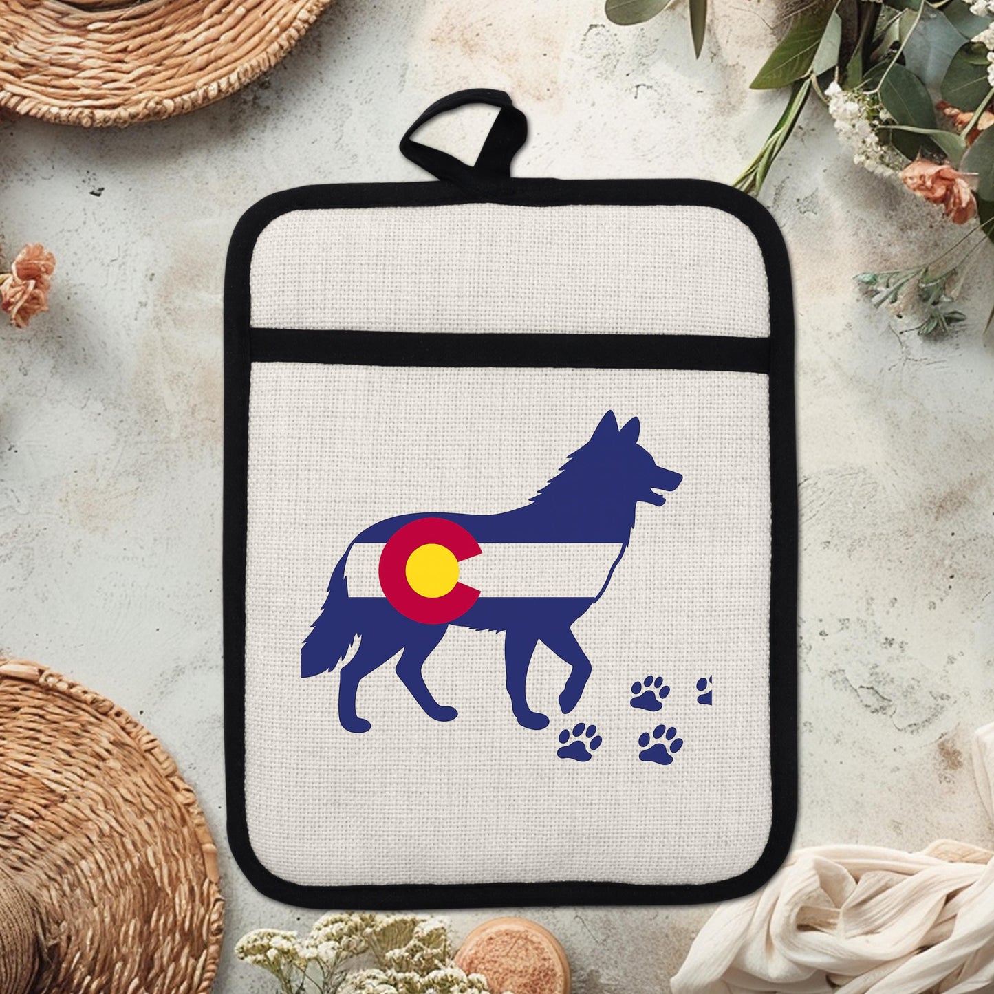 Colorado Wolf Pot Holder - Linen Front, Silicone Trivet, Heat Resistant Pad