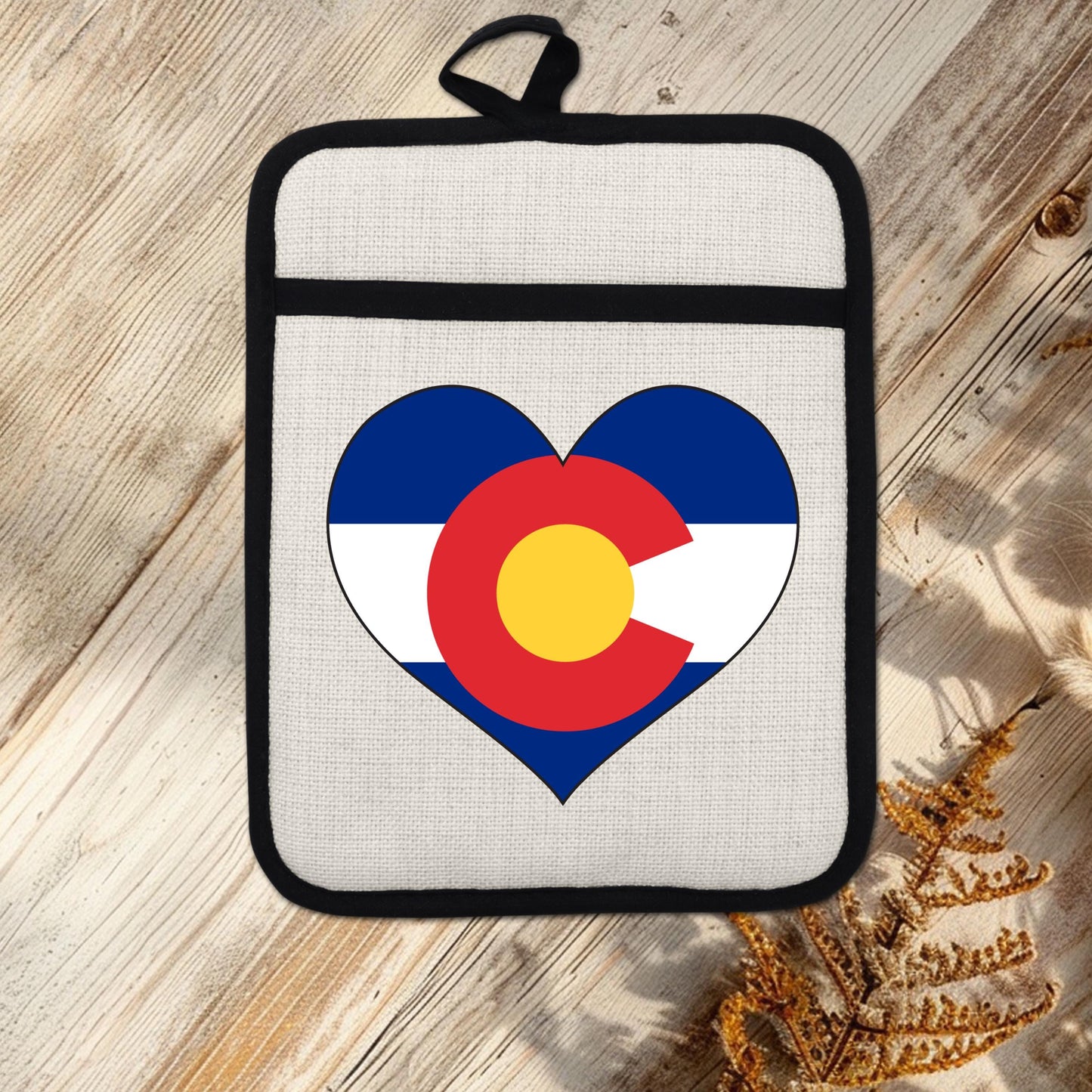 Colorado Heart Pot Holder – Silicone Pot Holder with Linen Front & Heat Resistant Trivet
