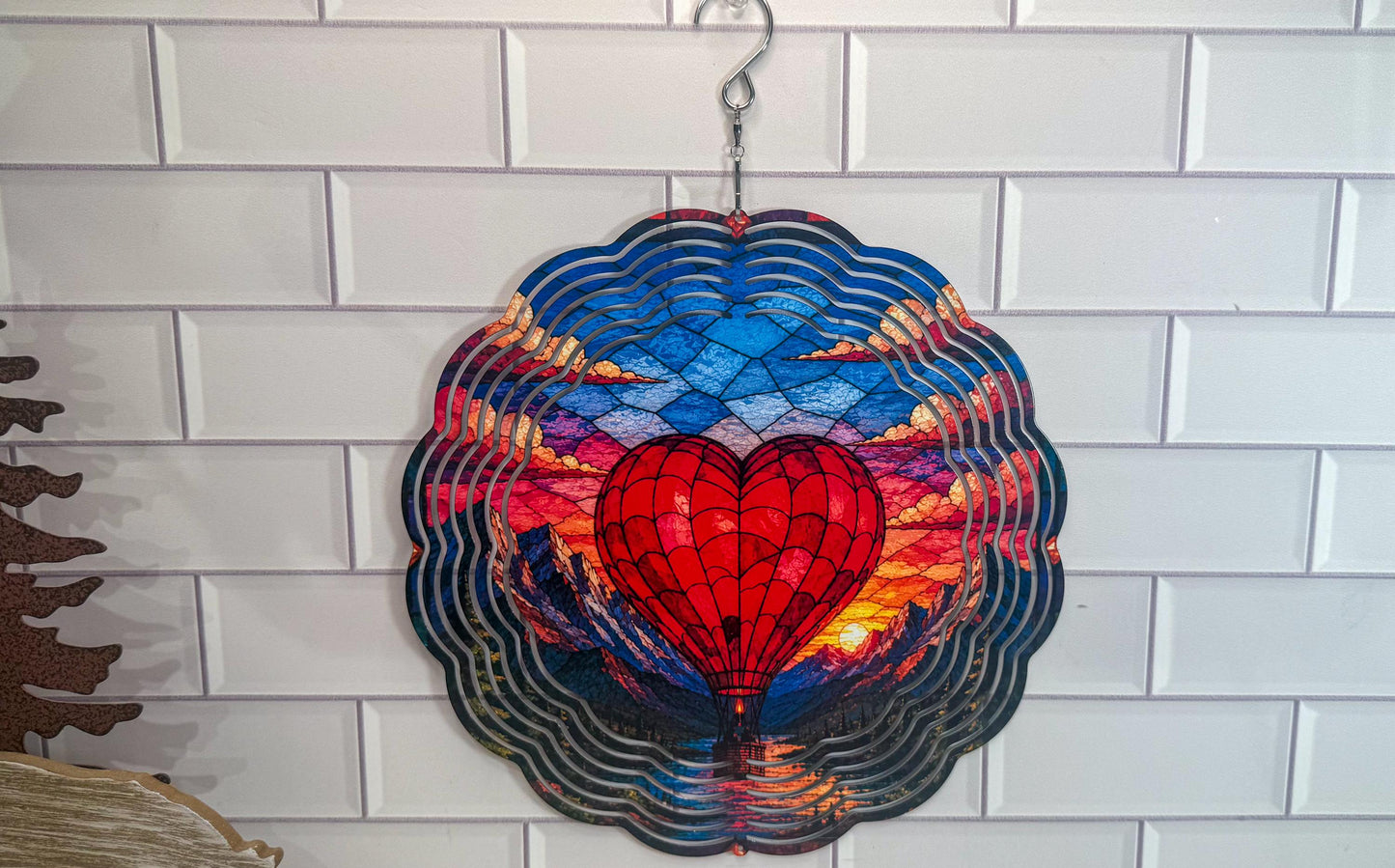 Heart Wind Spinner, Hot Air Balloon, 360 Swivel, Indoor Outdoor