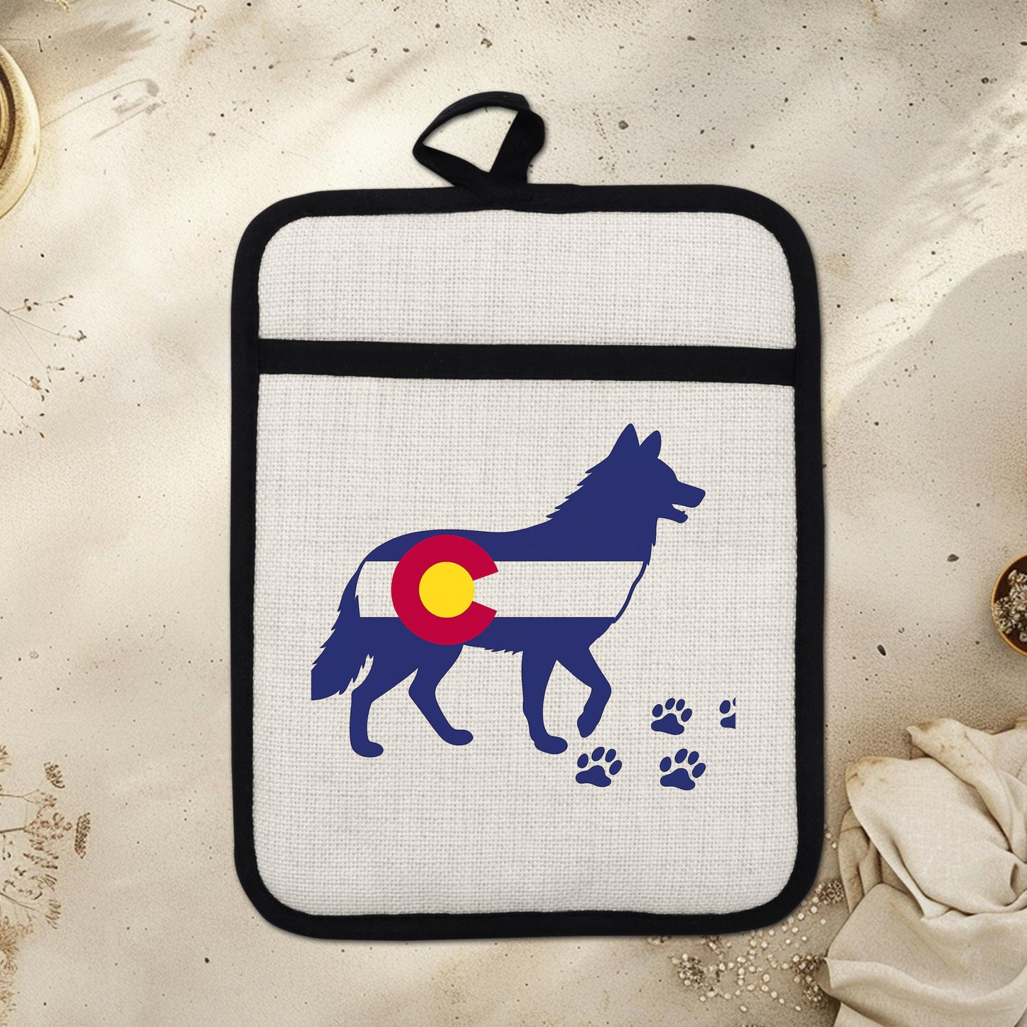 Colorado Wolf Pot Holder - Linen Front, Silicone Trivet, Heat Resistant Pad