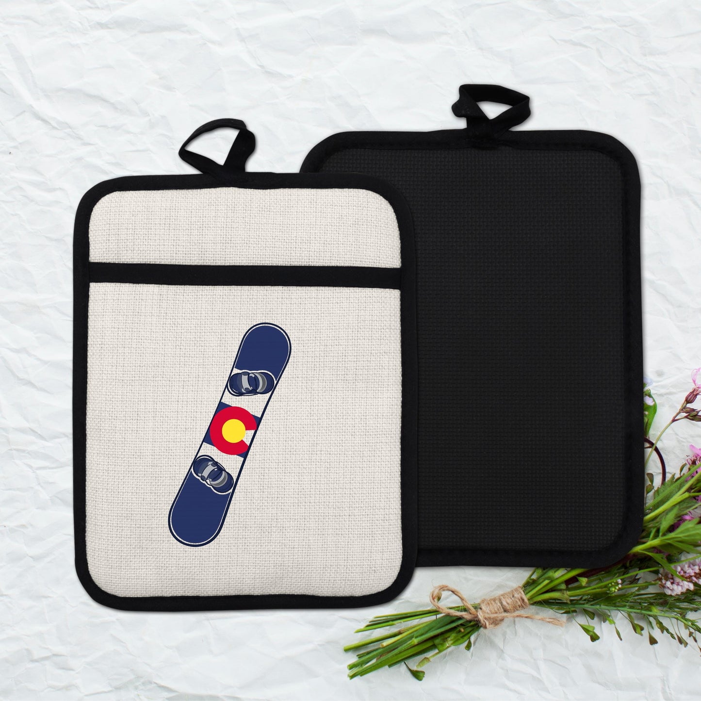 Snowboard Pot Holder - Colorado Flag Design | Linen Fabric & Silicone Backing Pad Trivet