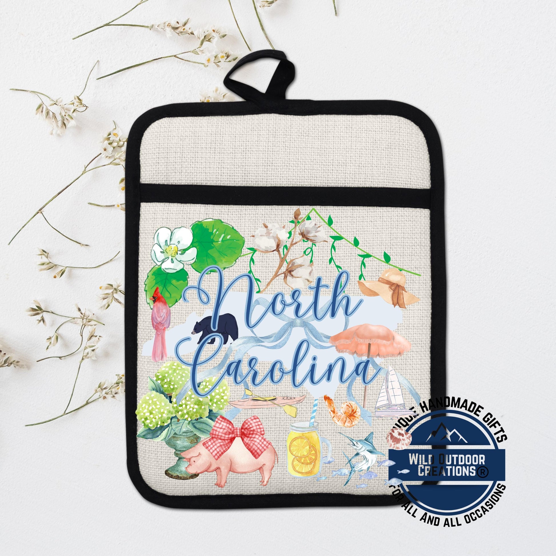 North Carolina Pot Holder - Non Slip Pocket Potholder with Linen Look Fabric - scale and size reference