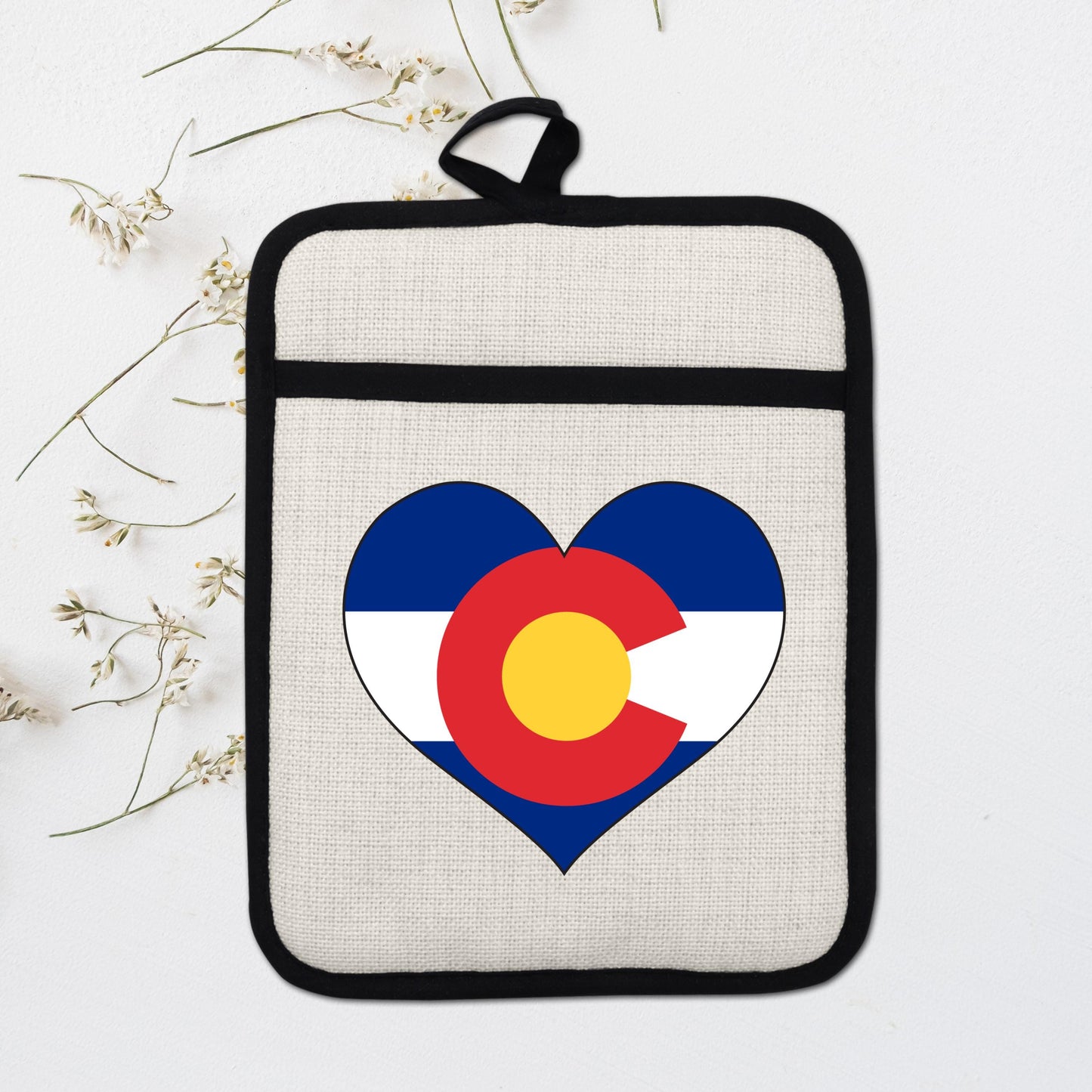 Colorado Heart Pot Holder – Silicone Pot Holder with Linen Front & Heat Resistant Trivet